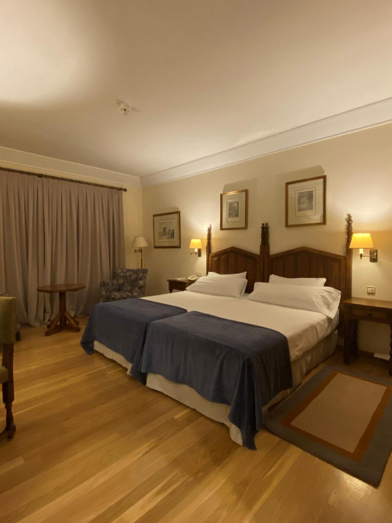 Parador De Вильяльба Экстерьер фото