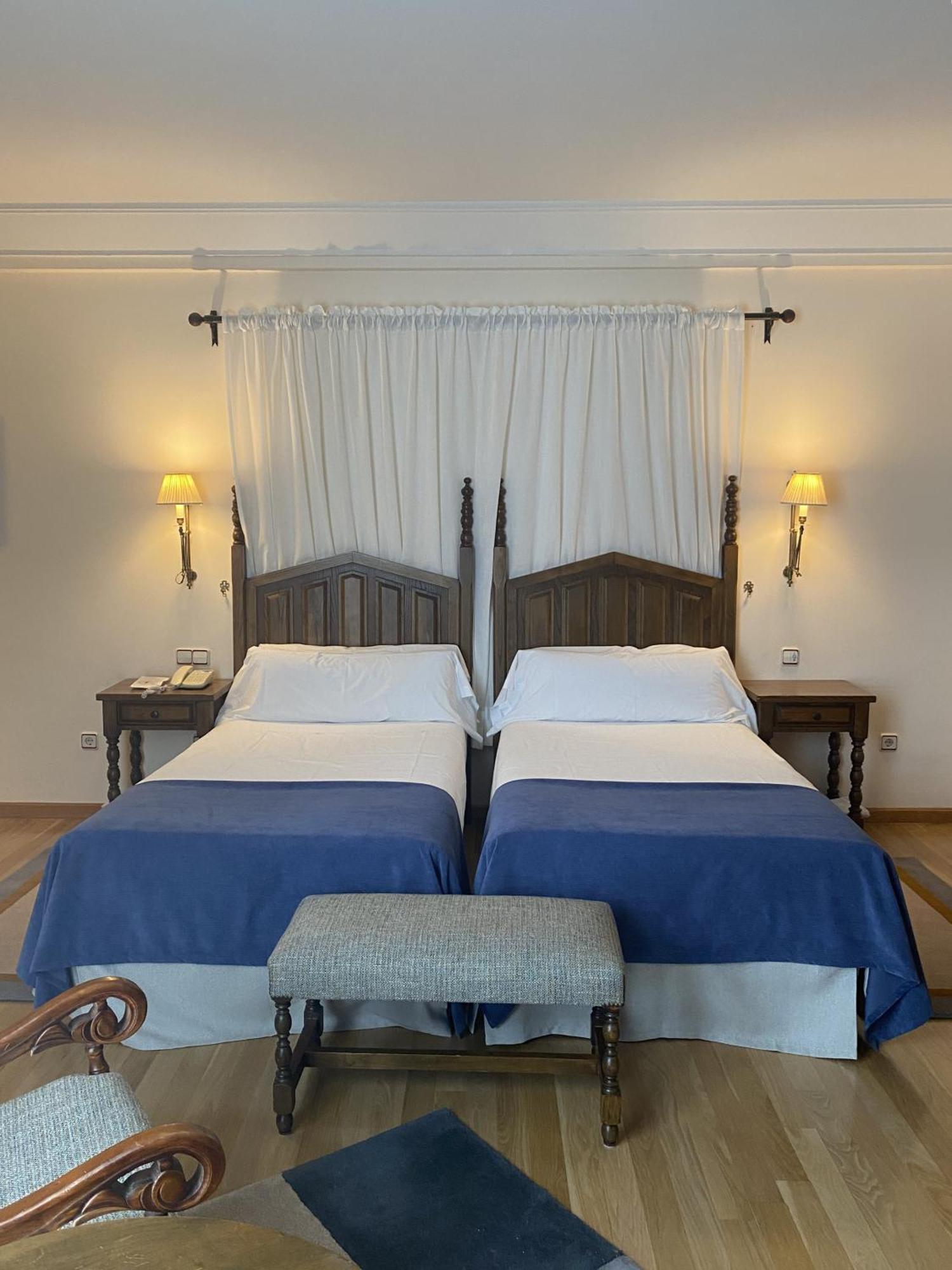Parador De Вильяльба Экстерьер фото
